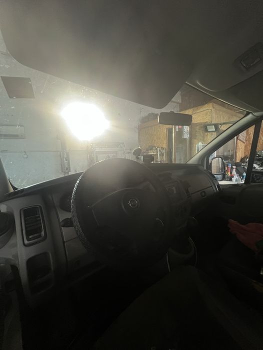 De vanzare opel vivaro Avariat
