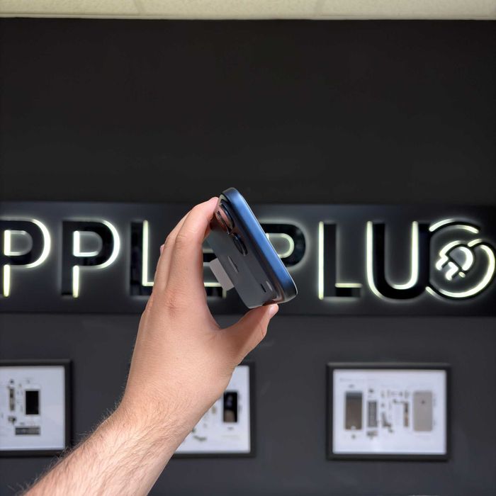 iPhone 17 Pro Max 256Gb Deep Blue Nou/Activat + 24 Luni Garanție/ Apple Plug
