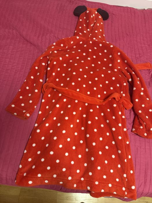 Детски халат Н & М.