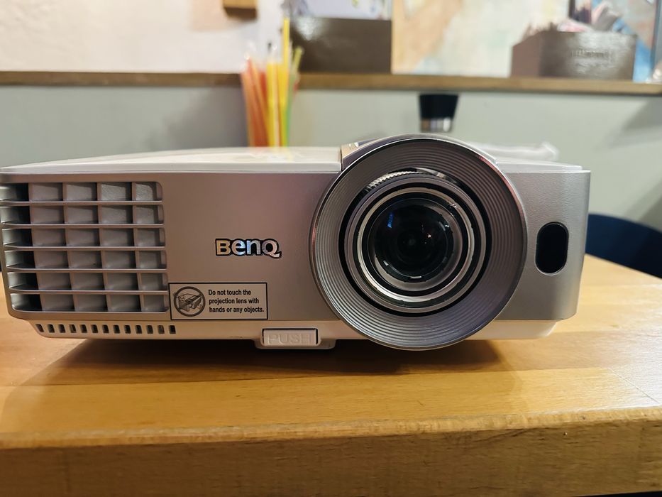 Video peoiector Benque MW632ST