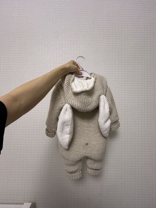 Продам вязаный комбинезон на весну
