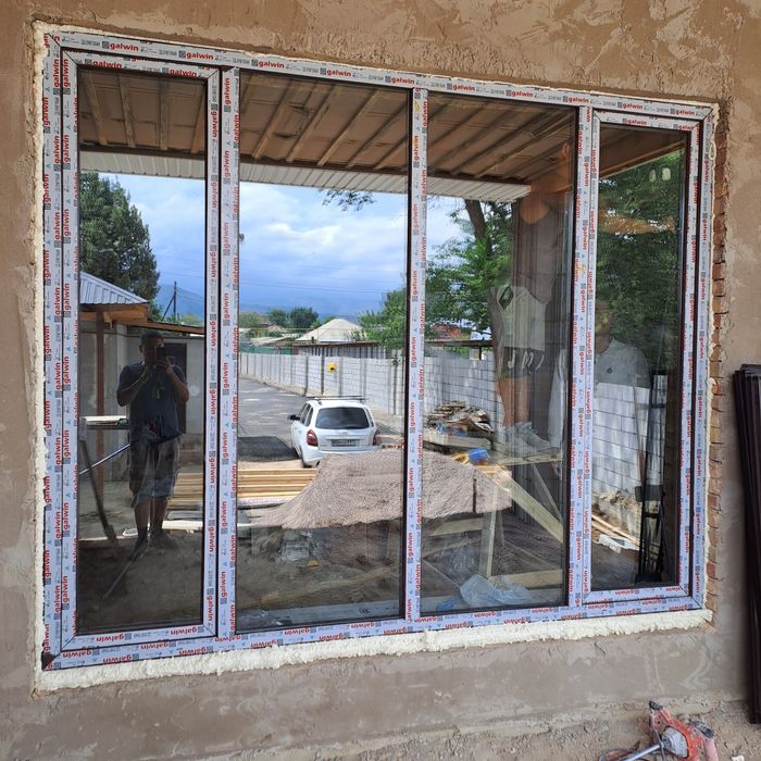 Пластиковые окна, двери, витражи