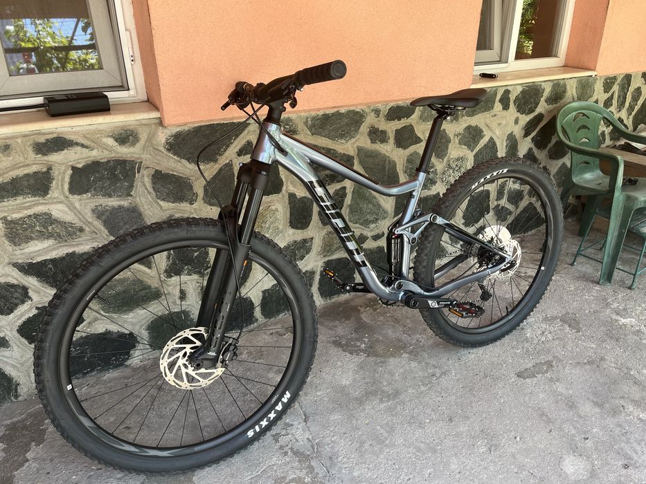 Giant Stance 2 2024 M 29”