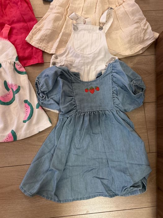 Zara Next 8 рокли и гащеризон 86-92 + подаръци