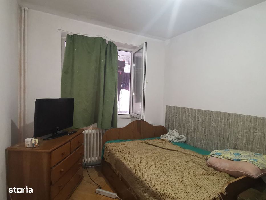 Apartament 3 camere str.Imparat Traian