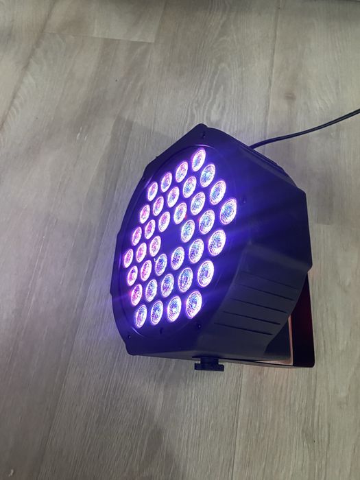 Продам Светомузыку 5-7 цветов, в наличии 3шт