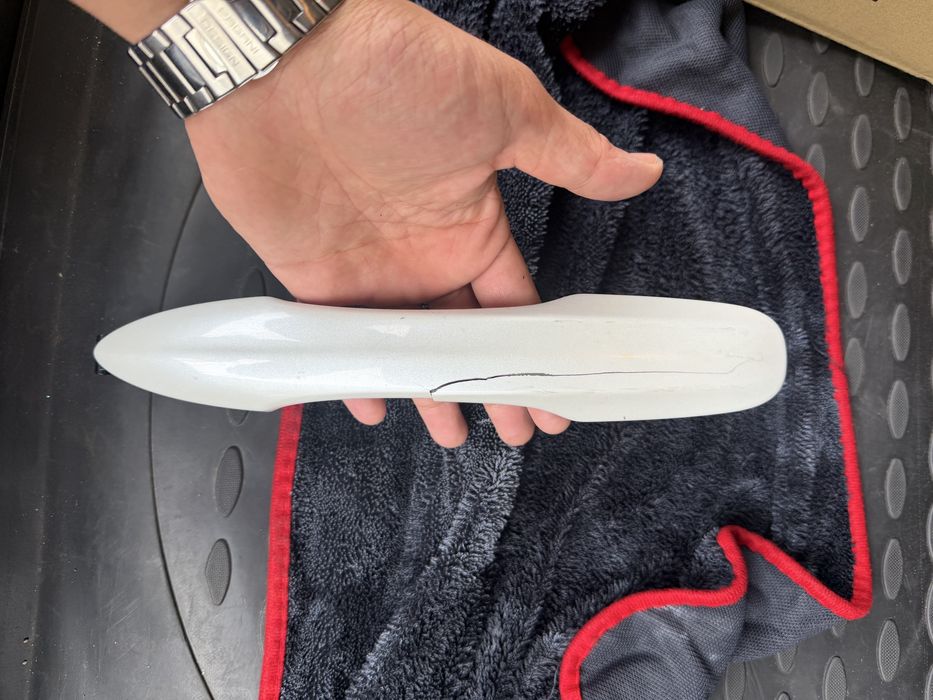 Ручка двери Камри 80