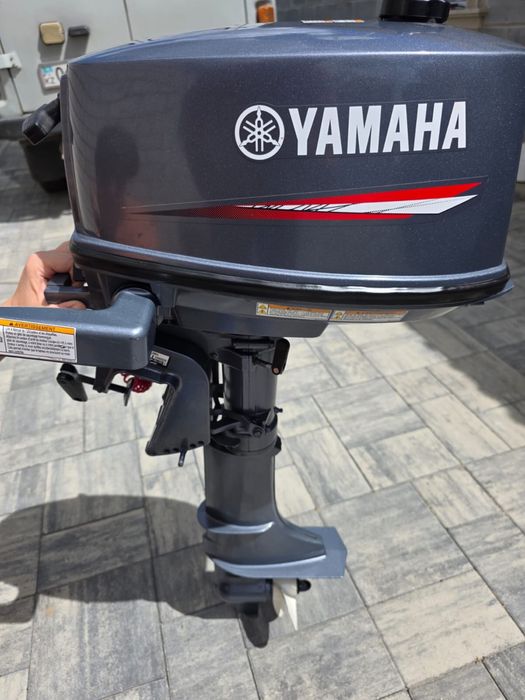 мотор YAMAHA 5.