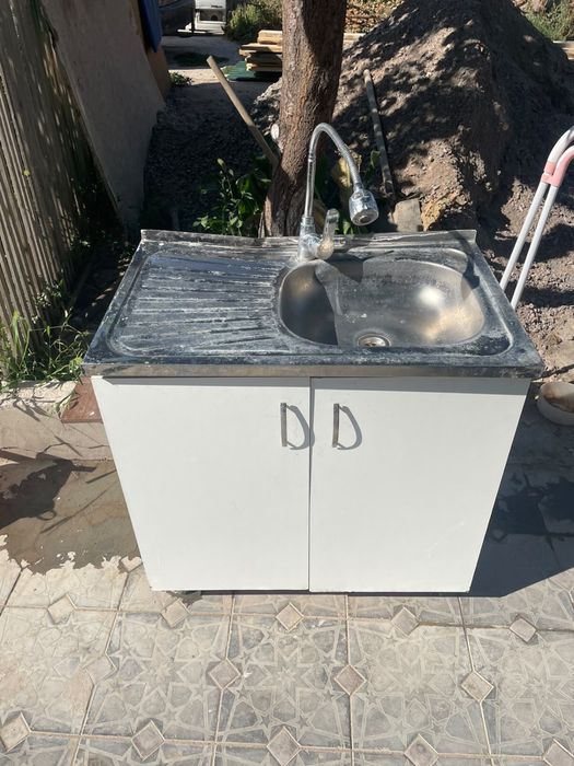 Продам раковину в комплекте б/у