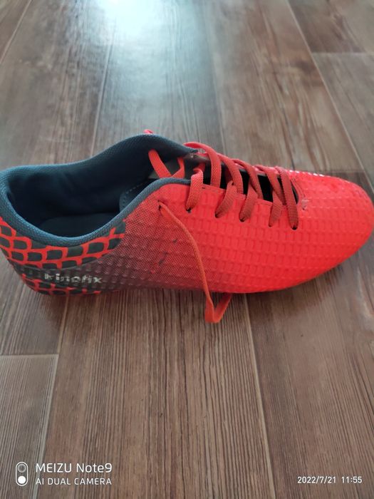 Бутсы 37р. Футбольные