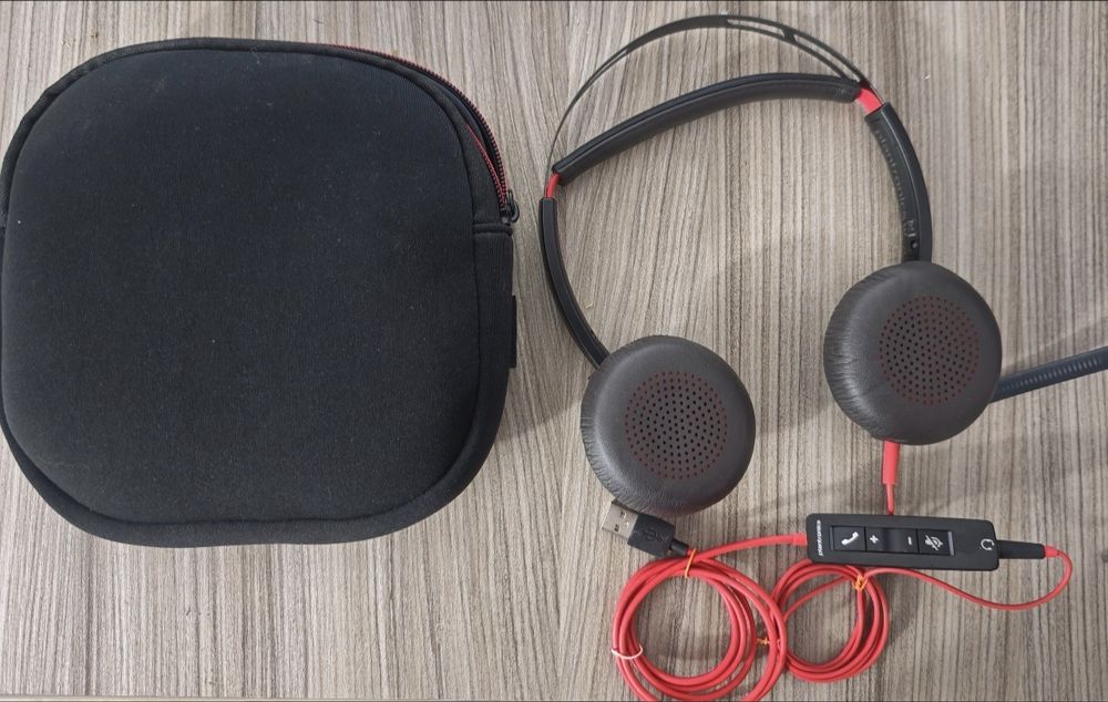 Casca Plantronics
