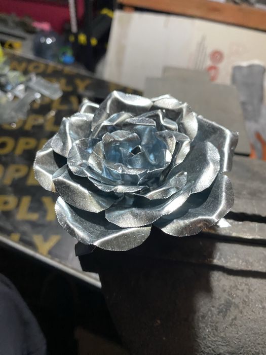 Рози от Ковано Желязо