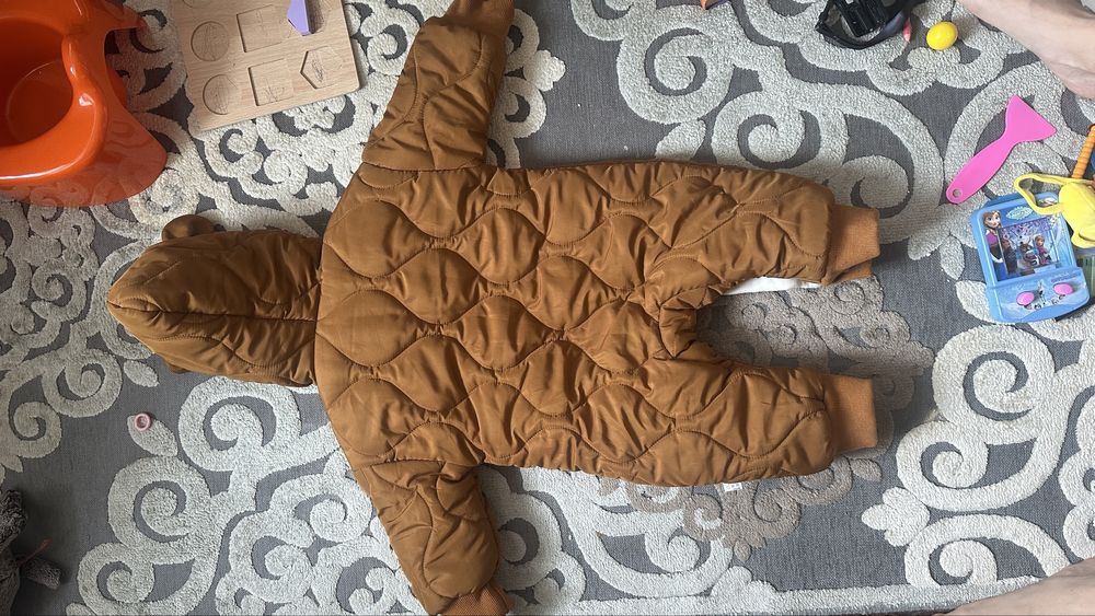 Продам весенний комбенензон