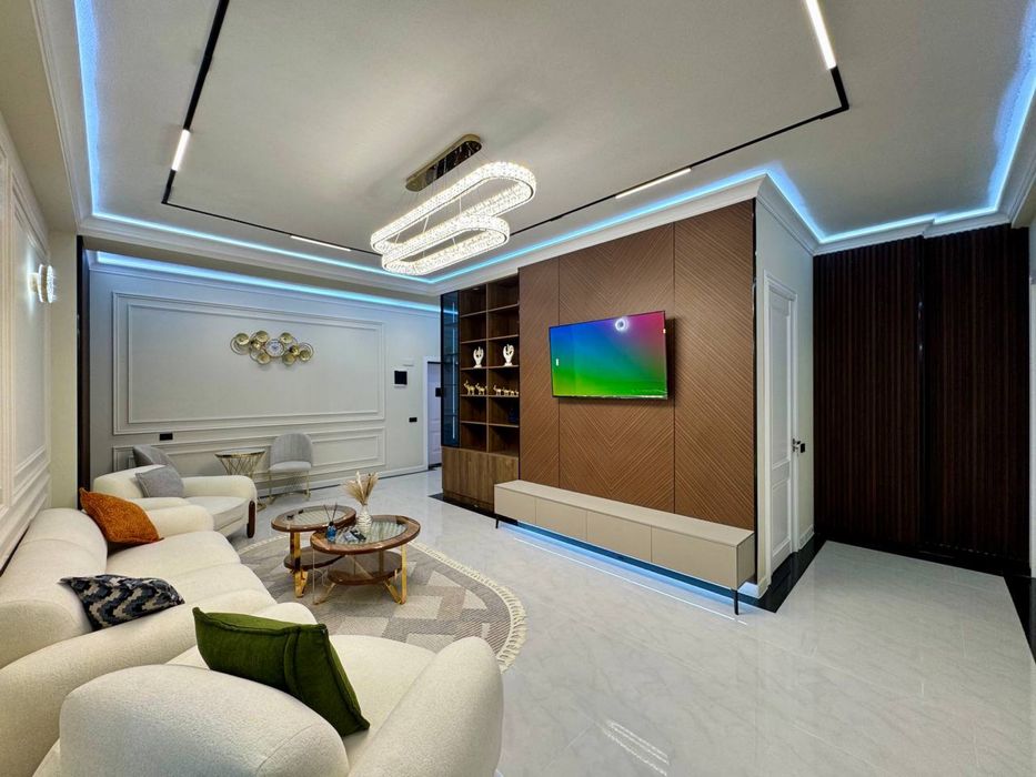 Продаётся 3-комнатная квартира в новостройке