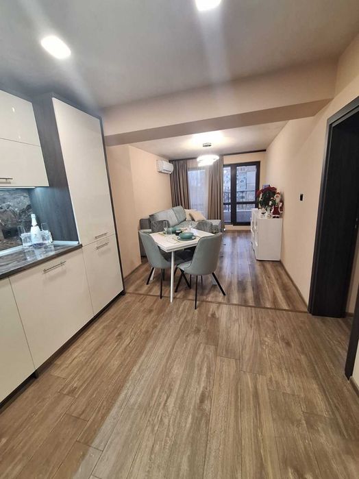 Продава се Двустаен апартамент в Пловдив, Център - 63 кв.м за 2445 €/кв.м - Снимка #3