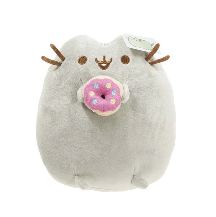 новые плюшевые игрушки на 8 марта