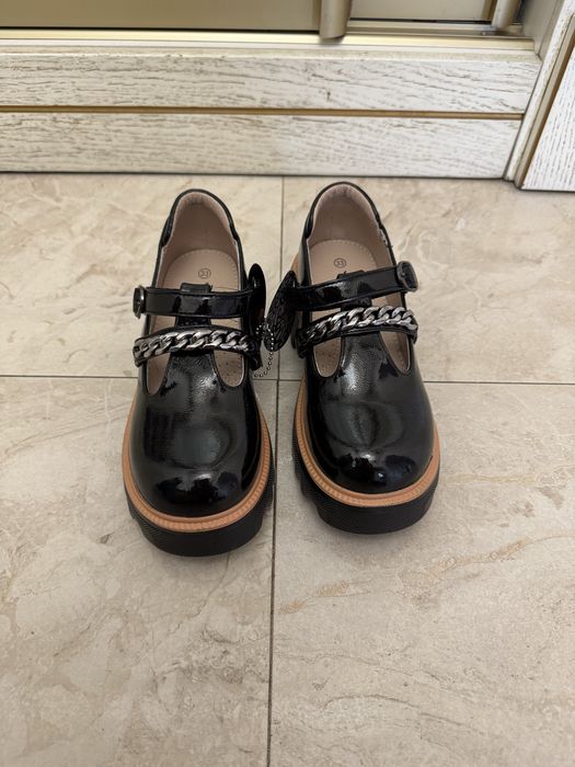 Туфли на девочку