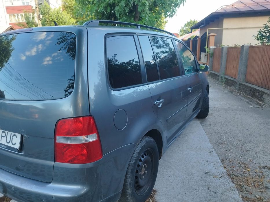 VW Touran ,1.9 TDI  ,7 Locuri , An 2006