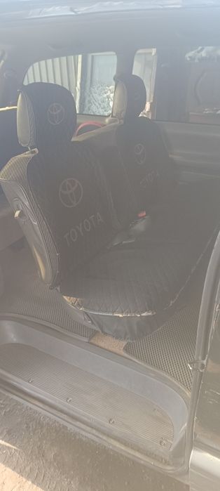 Продам Toyota previa