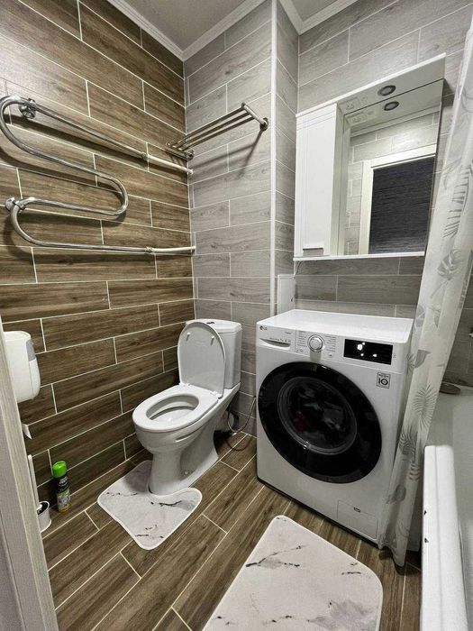 Продам 2шку с ремонтом по Абая