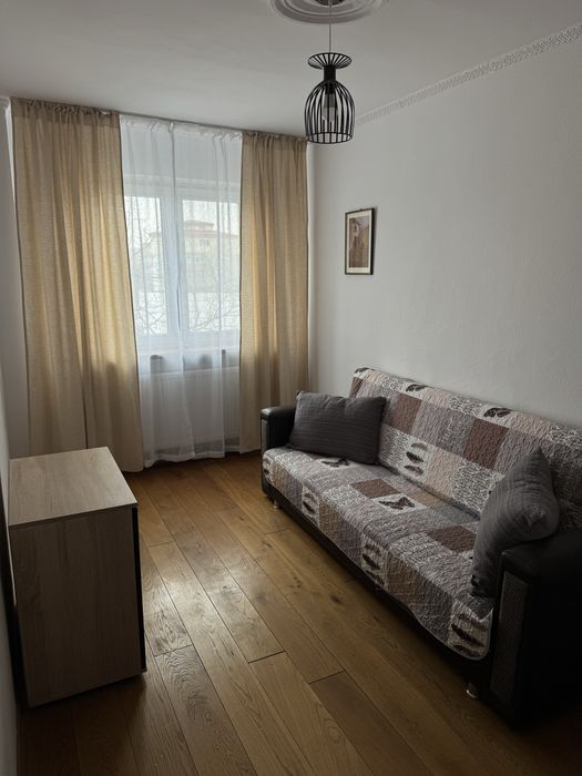 Regim hotelier - aparatament cu 3 camere in 1 Mai la doar 5 minute de targul de Paste din Parcul Nicolae Romanescu