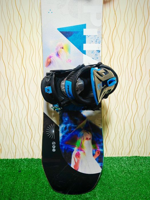 Placa Snowboard Capita Defenders of Awesome 159cm + Legaturi Nitro M-L