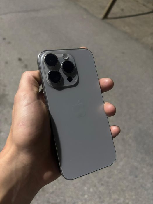Продам айфон 15pro