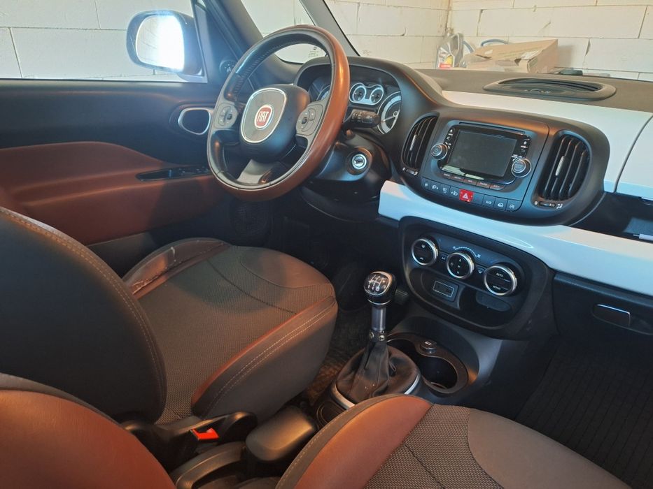 Vând Fiat 500 L diesel