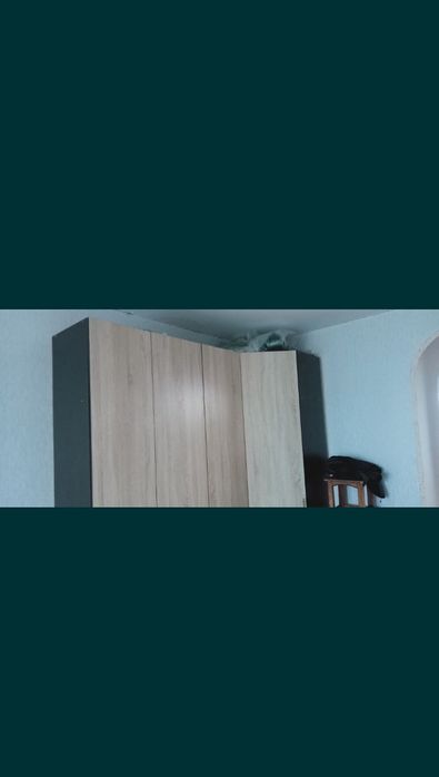 Шифоньер угловой