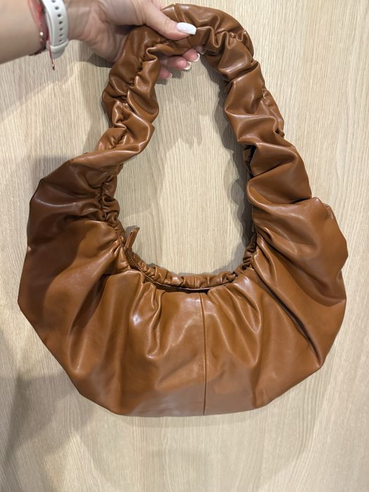 Нова екстравагантна чанта