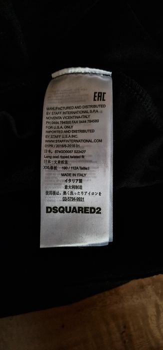 Оригинална черна тениска Dsquared2, модел ICONique (100% памук!)