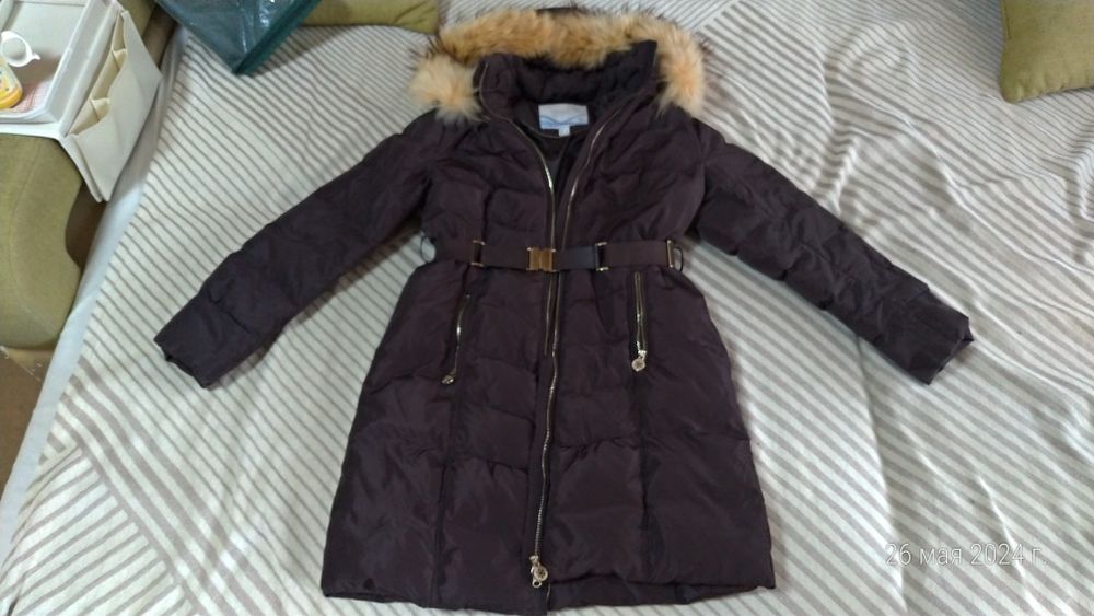 Пуховик женский.
