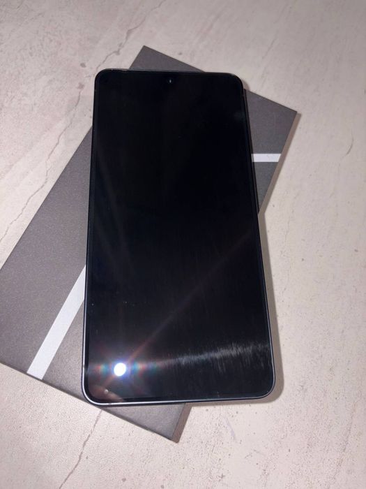 Продам SAMSUNG S26 256гб