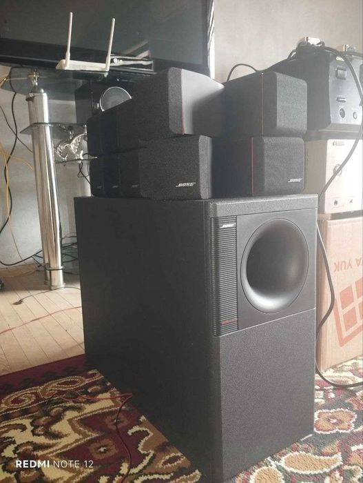 Домашний кинотеатр лар хар хил брендларга тегишли сотилади