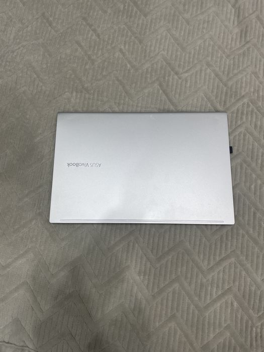 Продаю ноутбук в отличном состоянии