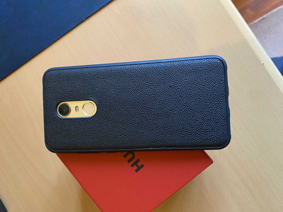 Telefon Xiaomi Redmi 5 Plus + Accesorii