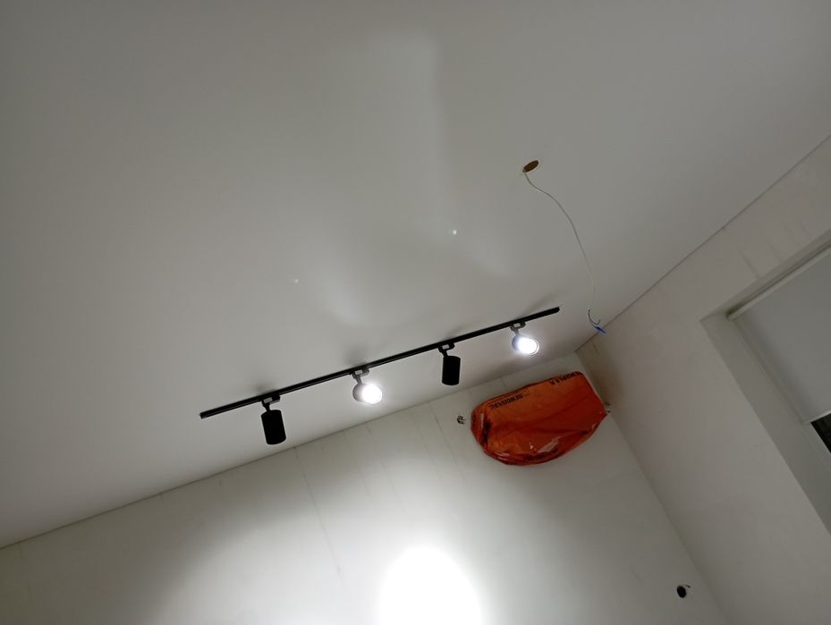 Натяжной потолок