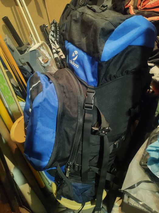 Продавам туристическа раница