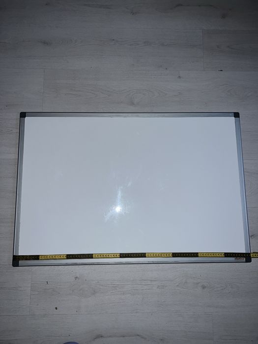 tablă magnetică albă 90x60cm