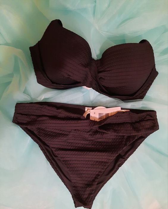 Нов бански TRIUMPH