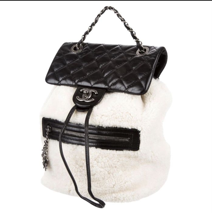 Раница Chanel с вълна и кожа