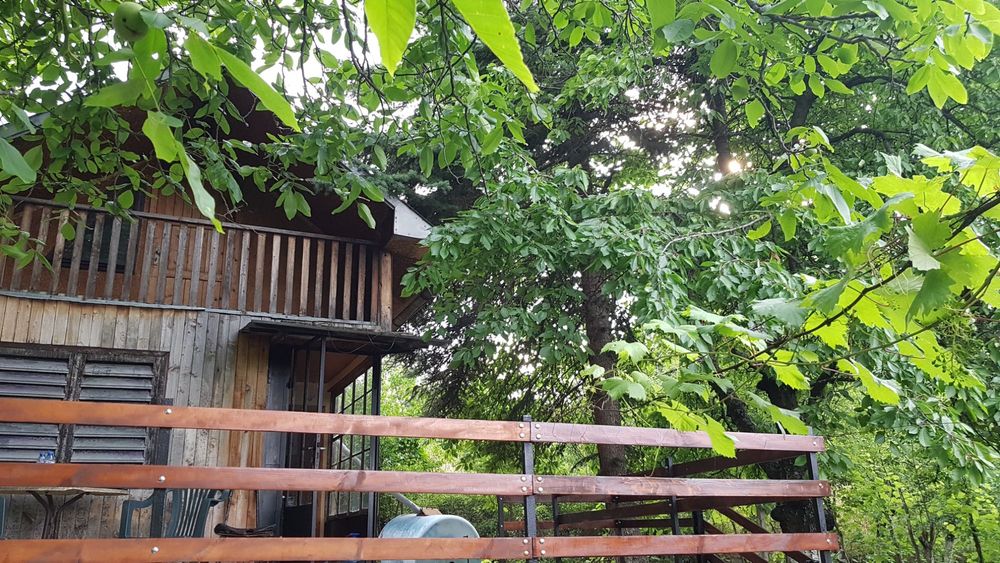 Продавам вила в с. Николаево