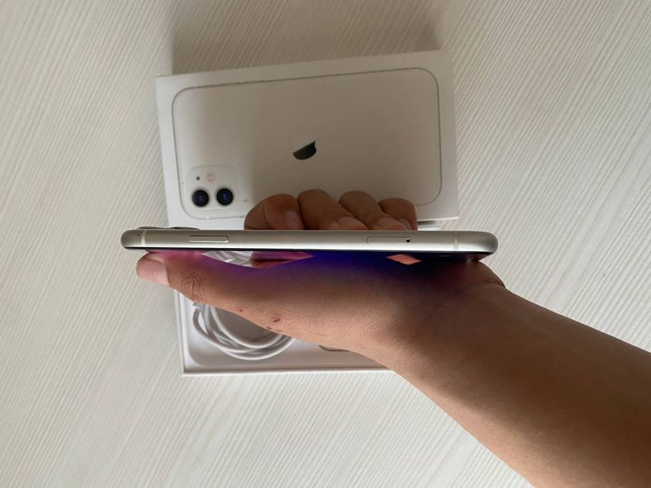 Айфон 11 [в идеальном состояний