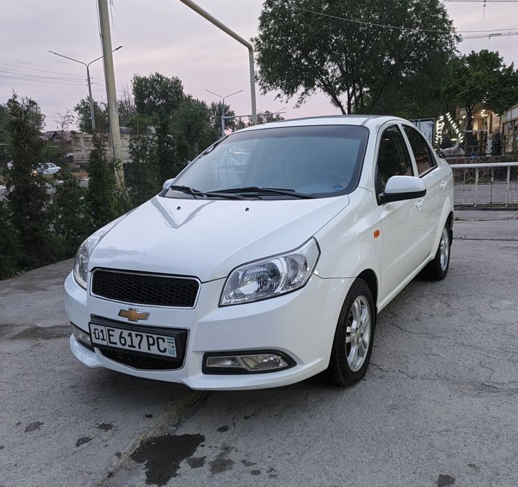 Срочно. Нексия 3 - 2018. Бежовый салон