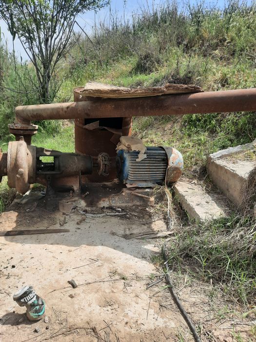 Насос высокопадйоимный двигатель 15 клв