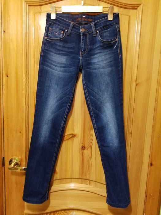 Джинсы утеплённые, произв. Турция, размер 29 ( 46 - 48 ).