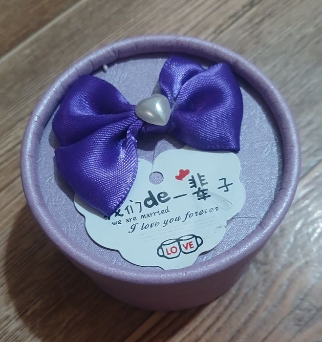 Подарочные коробки, упаковка для подарков