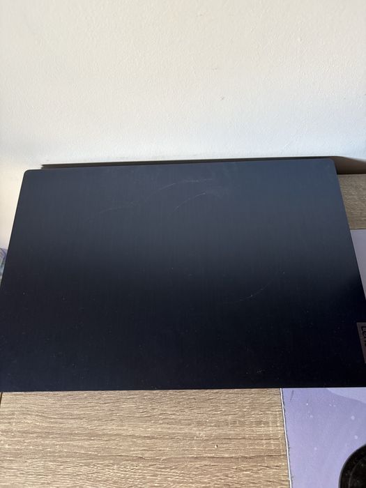 Laptop Lenovo IdeaPad 3 15IGL05,Intel Celeron N4020 merge.