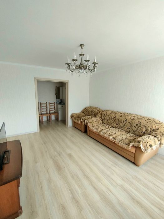 3 ком квартира Кунаева 2002 Год