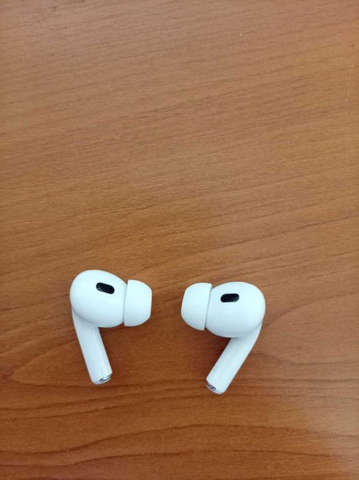 Vând Airpods Pro 2